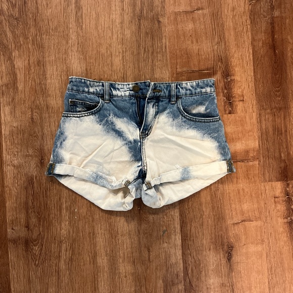 Billabong Acid Washed Jean Shorts - Picture 1 of 3